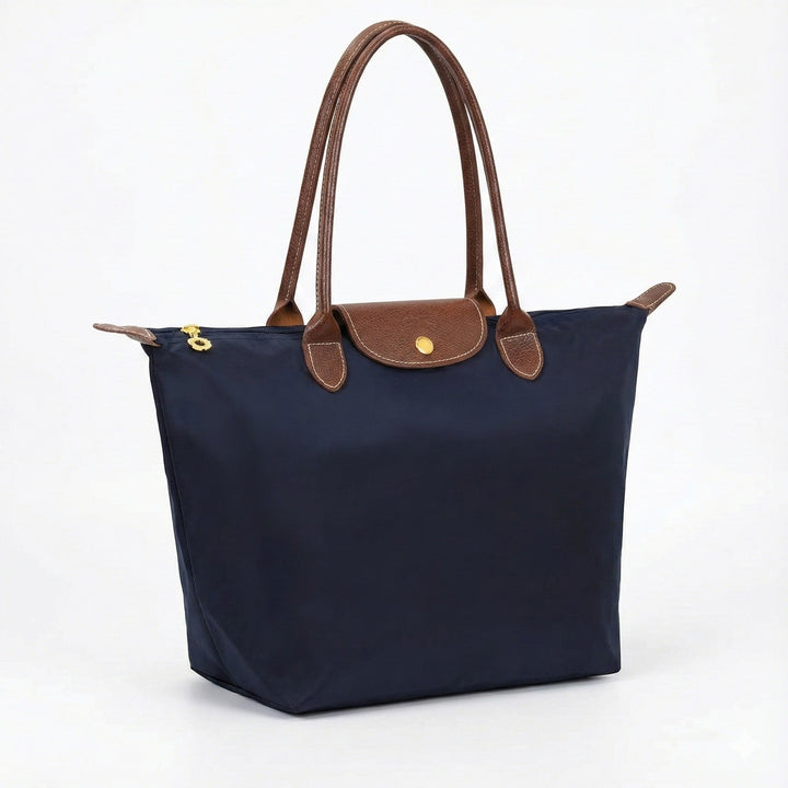 Geantă modernă și elegantă